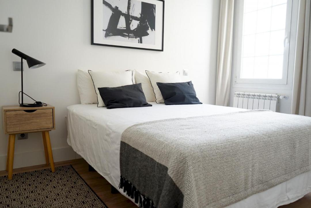 Diaphanous And Modern- 2bd 2bth- Plaza Espana Apartament *